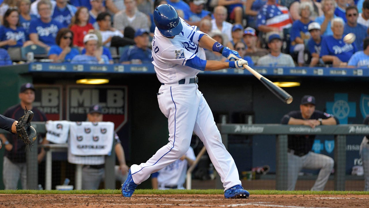 Merrifield, Perez homer in Royals' 3-2 comeback thriller against Cleveland